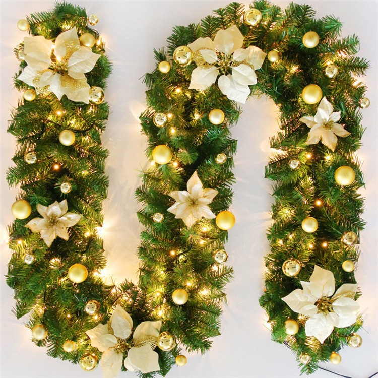 Christmas Garland with flower decoration, product image 4