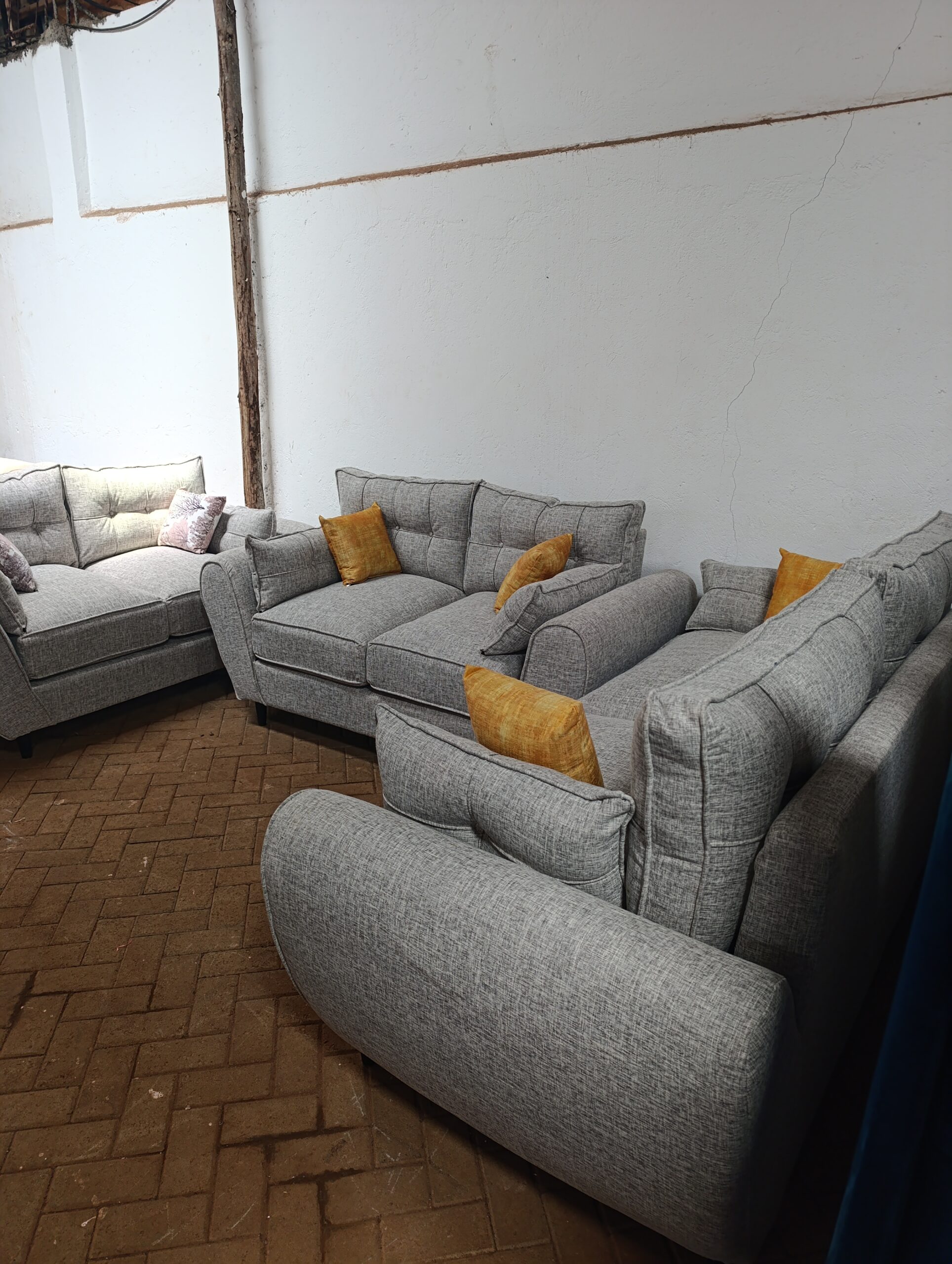 7 Seater ( 3-2-2) Butterfly sofa design with Spring Cushions