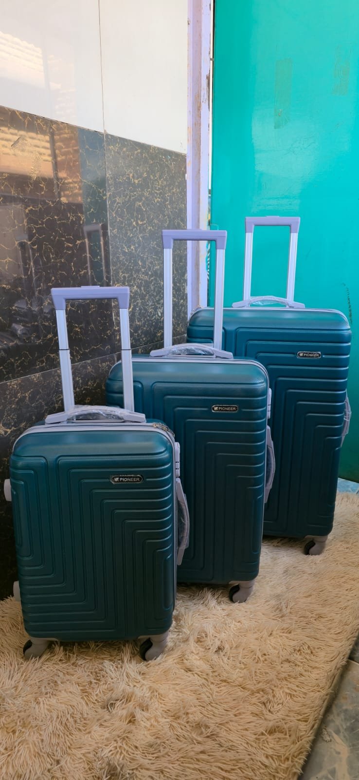fibre suitcases

Per set of 3 Pcs product image 2